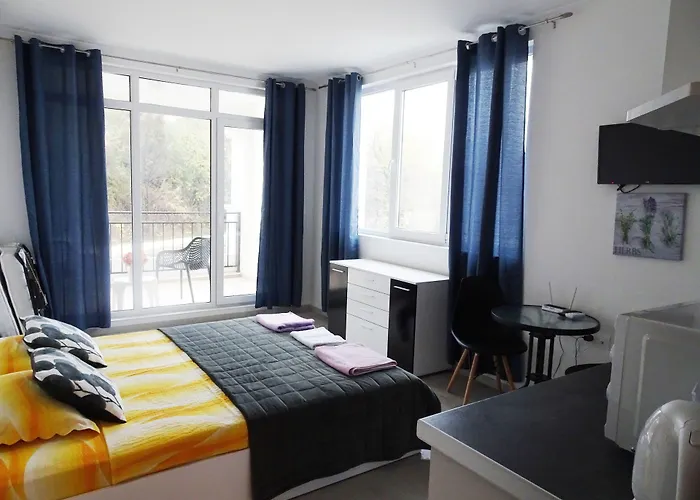 Samara With Relax Area 4*